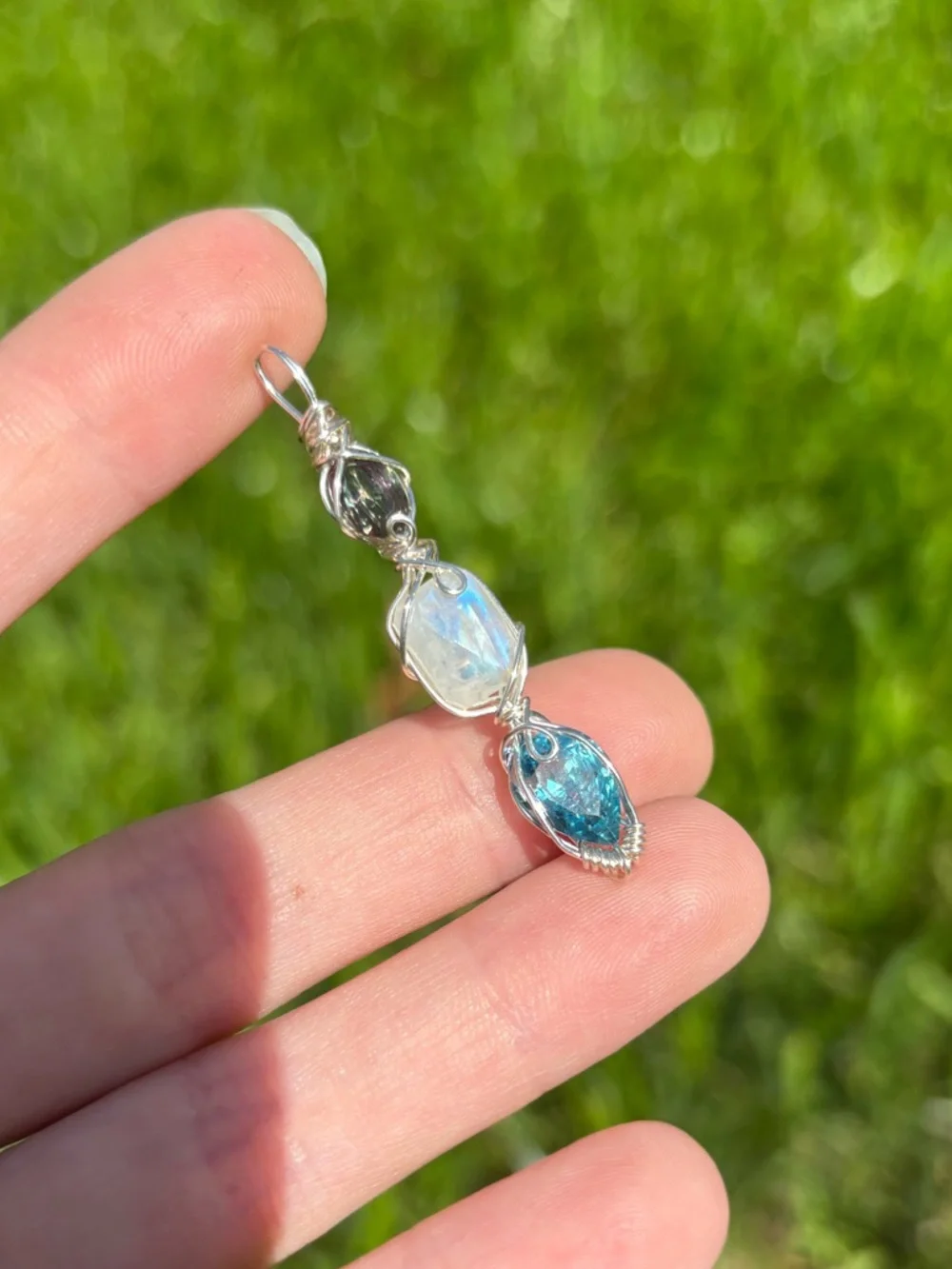 Fancy three stack pendant - Picture 2 of 4
